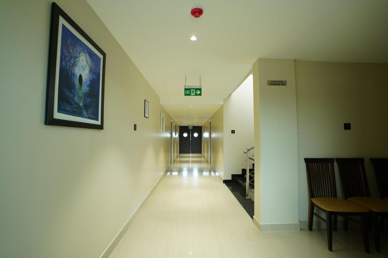 Neyyar Residency Hotell Neyyattinkara Eksteriør bilde